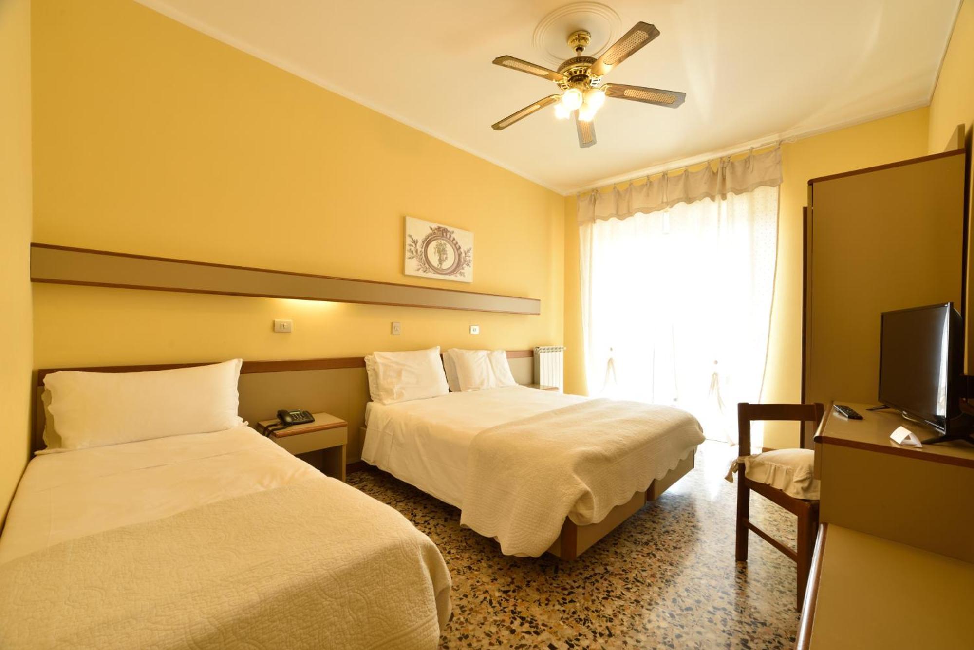 סן ברתולומיאו אל מארה Hotel Bergamo Mare Mhotelsgroup מראה חיצוני תמונה
